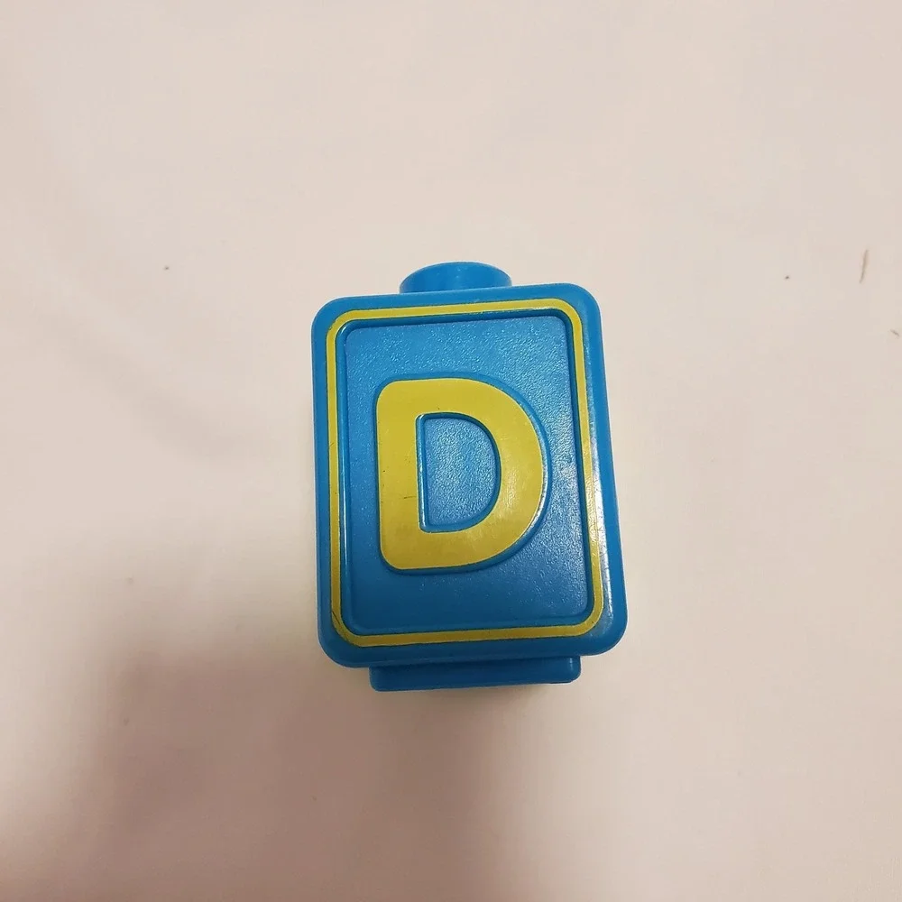 VTech Ultimate Activity Cube Replacement Double-sided Letter Block D/Q